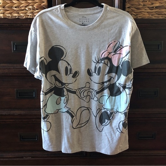 Disney Mickey & Minnie Mouse gray short sleeve graphic tee size S, M, XL, XXL - Picture 1 of 5